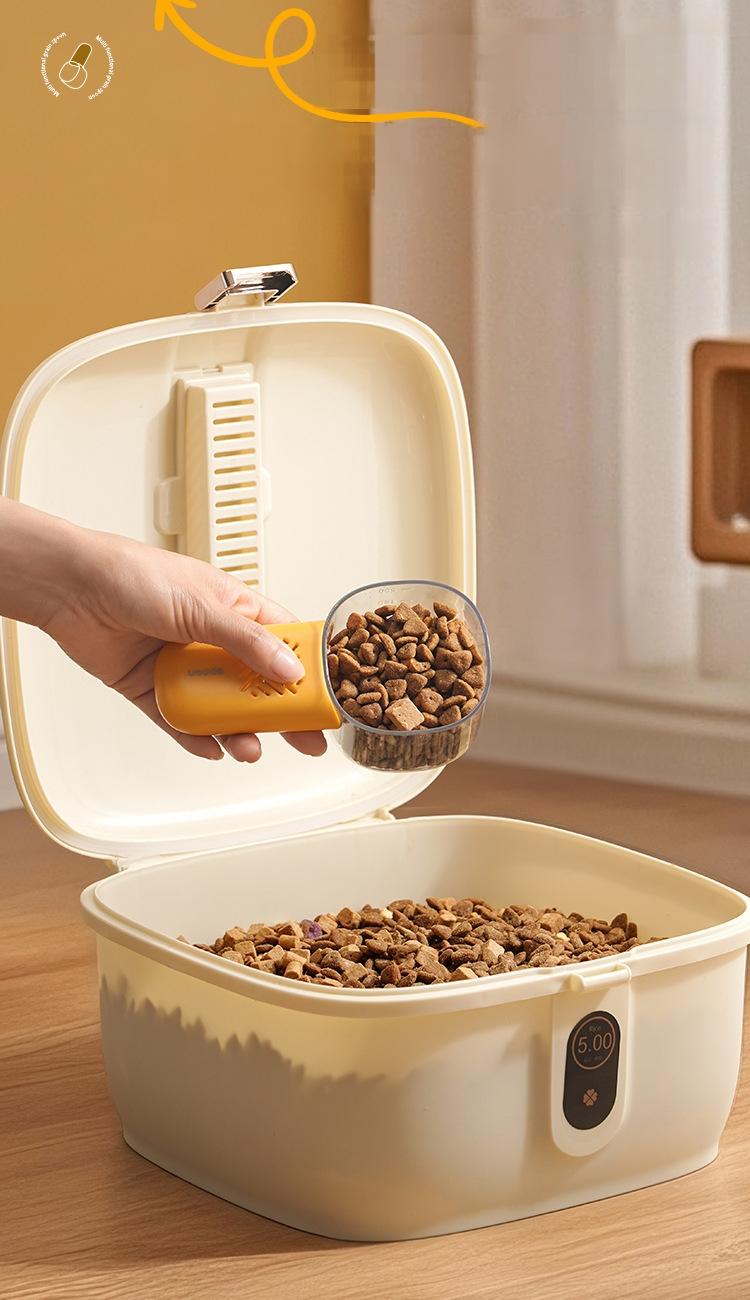 Creative Pet Food Scoop with Measuring Scale – For Cat Food, Dog Food & Daily Feeding