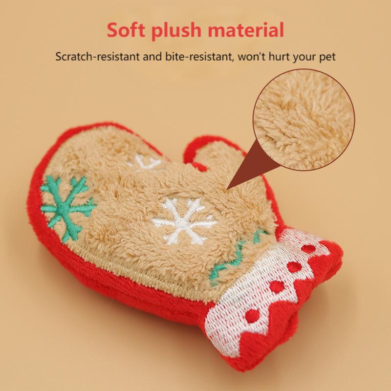 Christmas Plush Cat Toy – Catnip-Filled, Cute Design for Play & Chewing