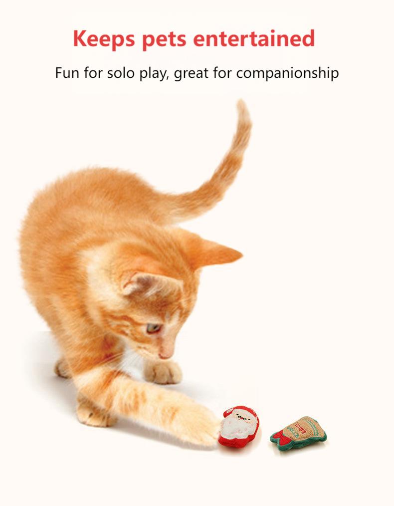 Christmas Plush Cat Toy – Catnip-Filled, Cute Design for Play & Chewing